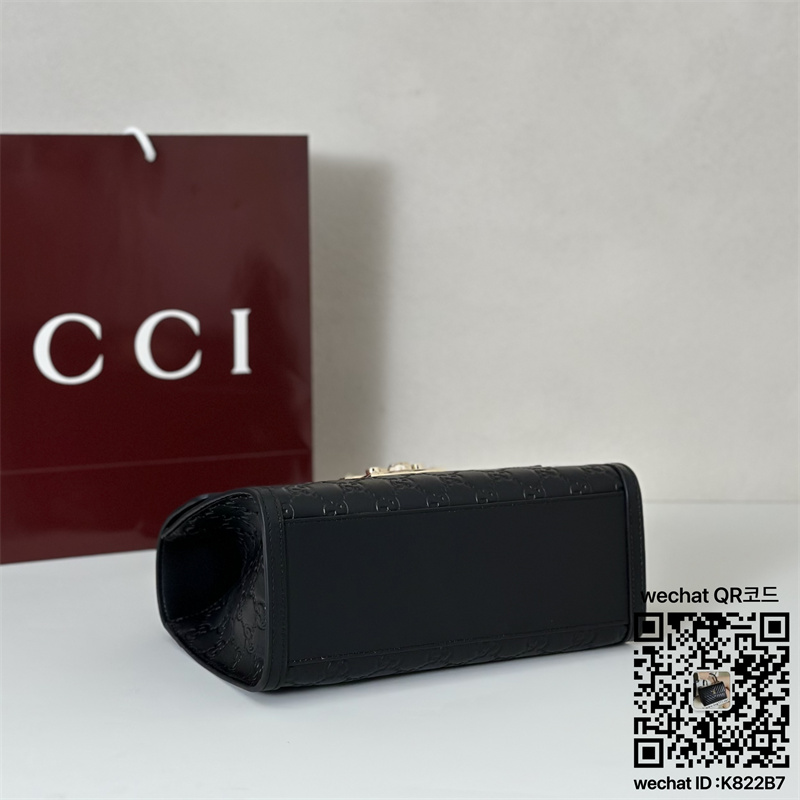 77ab46620234e9a8d6a6bd02a9055b02_1758991776_5996.jpg