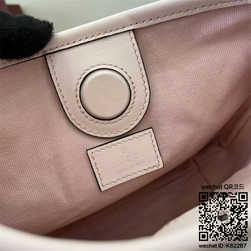 77ab46620234e9a8d6a6bd02a9055b02_1758993391_5998.jpg