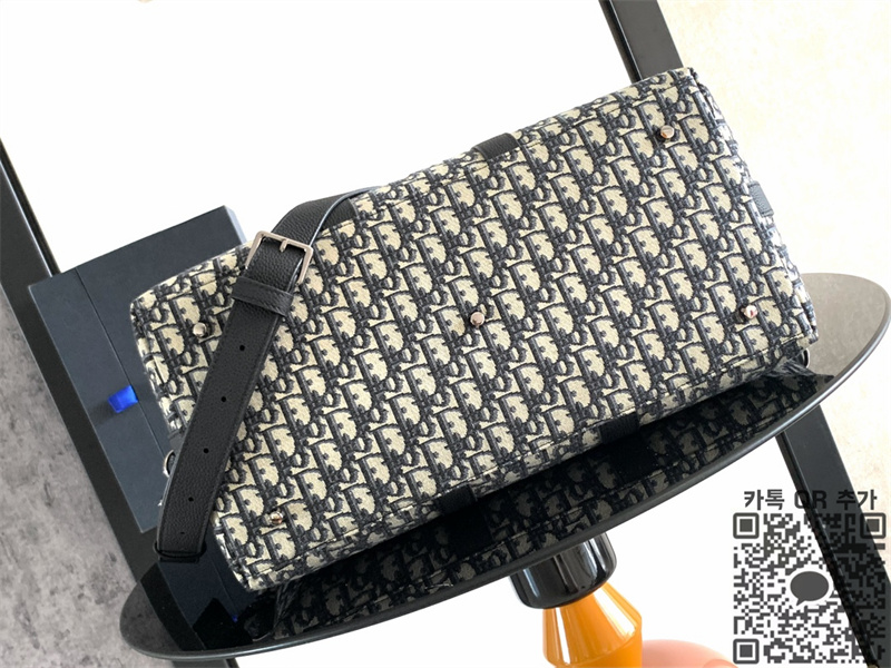 cf69cce76d30bea923f53775b09d9523_1776016578_0332.jpg