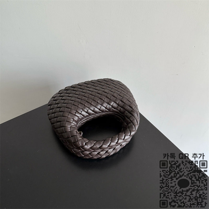 27e4c4dc61fce936468fac45f8f8357e_1778005084_0564.jpg