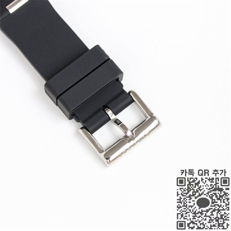 c909eaa6caf31becf3b26df47409a8f1_1778525289_0214.jpg