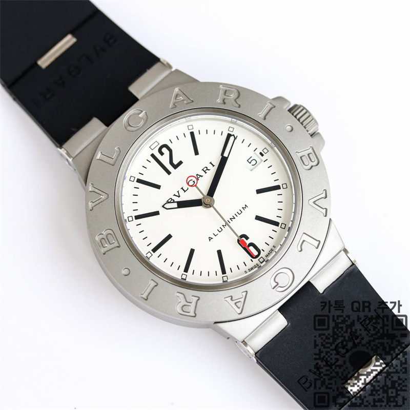 c909eaa6caf31becf3b26df47409a8f1_1778525387_3798.jpg