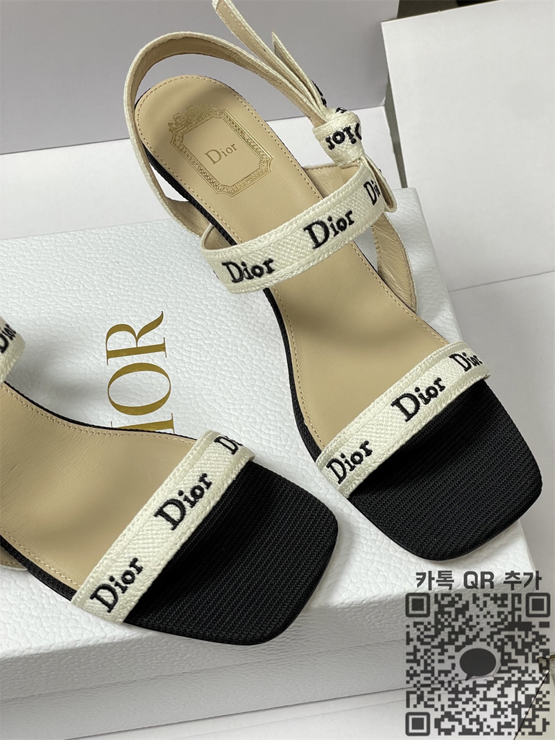 d4286cedd4bf47f03c512372a237d83a_1780510755_4632.jpg