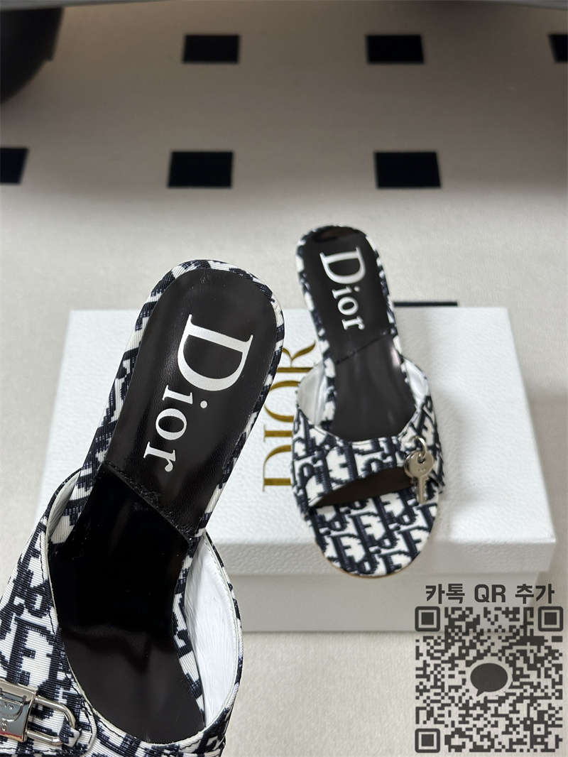 dd0ba866ef5b73bfe6b8f7bf0e153e47_1780679482_0171.jpg