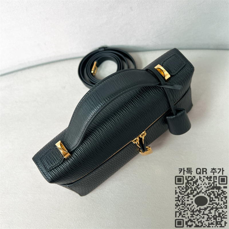 8fa938625c6de9ae86acd3daf5e7b64e_1783362949_2387.jpg