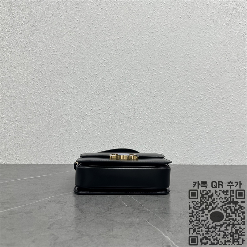 c3b2241b6b5d1c6ba070f1c8a0dd9018_1785258835_2949.jpg