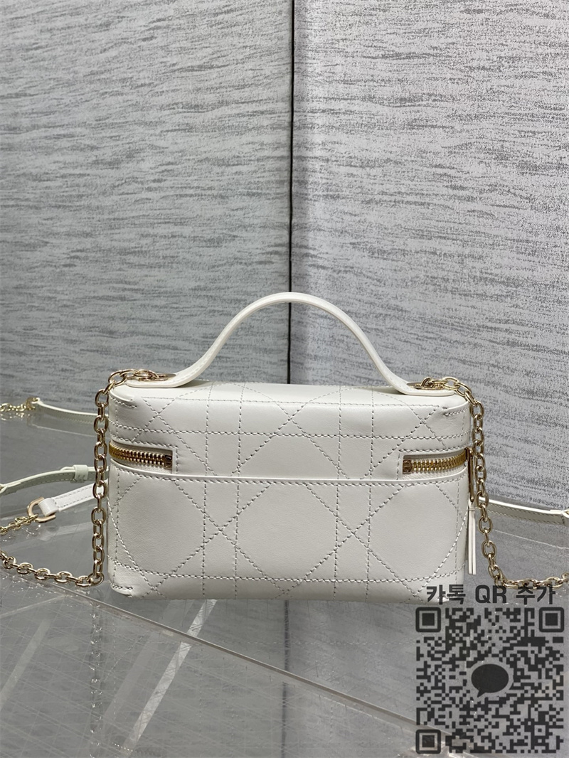 c3b2241b6b5d1c6ba070f1c8a0dd9018_1785261126_0107.jpg