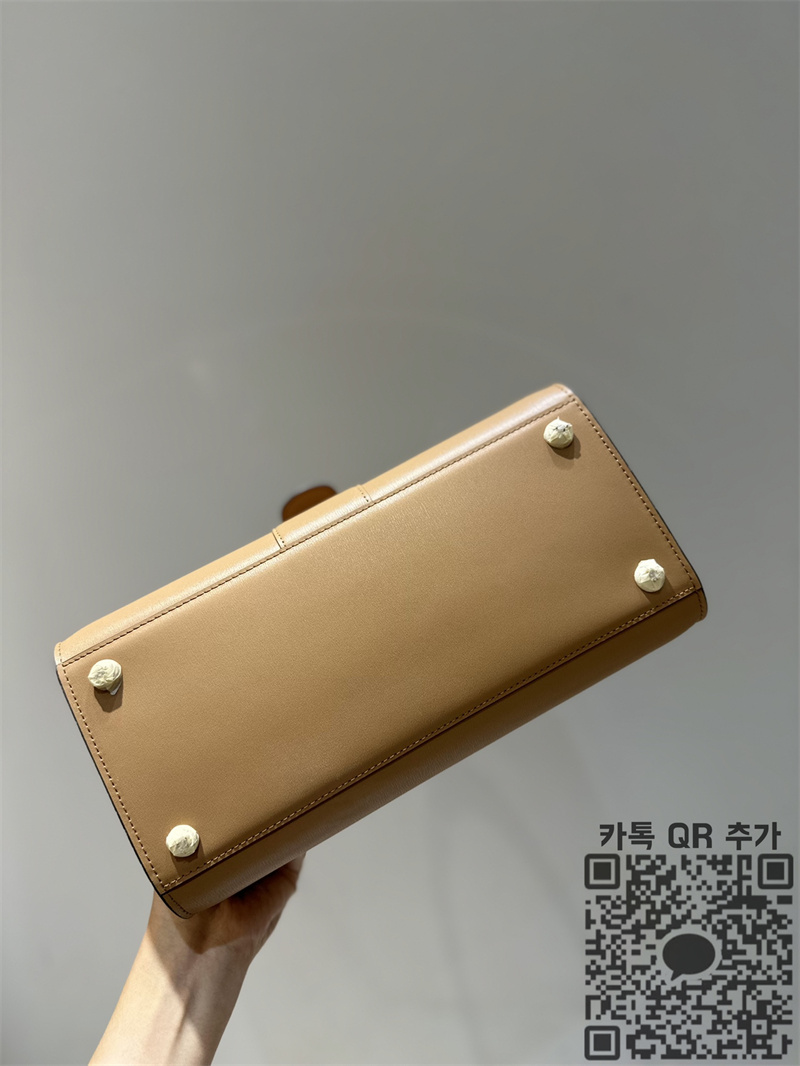 ae589908ef8478889bac2b182b4072d7_1789357832_1792.jpg