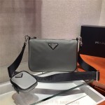 프라다 PRADA  나일론 크로스 바디 백  2VH113