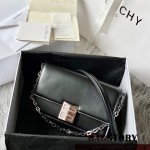 지방시 GIVENCHY 복스 레더 4G 체인백 스몰