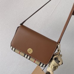 버버리 BURBERRY
