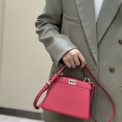 펜디 FENDI 피카부백 20CM