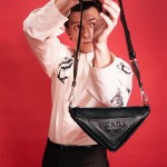 프라다 PRADA 남성 남자 2VH155 트라이앵글 로고 숄더 크로스백 2VH155