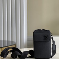 루이비통 Louis Vuitton   LV 에어로그램 폰 파우치  M57089