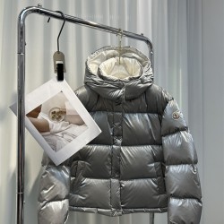 몽클레어 MONCLER 패딩