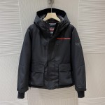 프라다 PRADA 패딩
