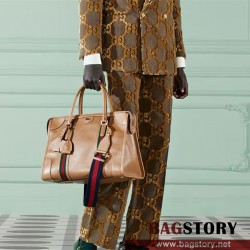 구찌 GUCCI  바울레토 라지 더플백 탑 핸들백 715671