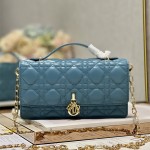 디올 DIOR 신상  미스 미니백 21cm