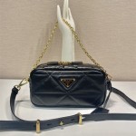 프라다 PRADA 신상 퀄팅 레더 카메라 신상 숄더 크로스백1BH197