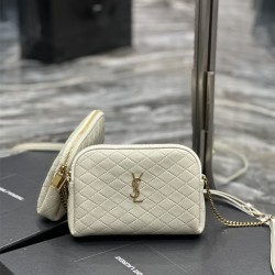 입생로랑 YSL 생로랑 가비 퀼팅 체인 파우치  733667
