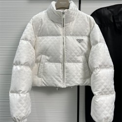 프라다 PRADA 패딩