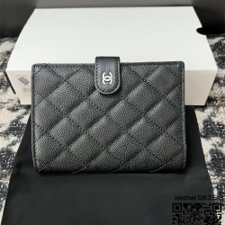 샤넬 CHANEL 여권지갑