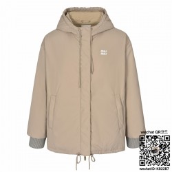 미우미우 패딩