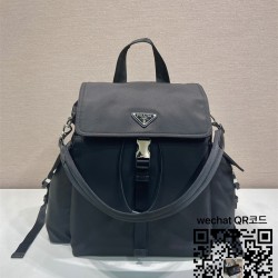 프라다 익스플로어 나일론 백팩 2VZ118