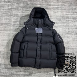 프라다 패딩 남여공용
