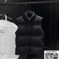 몽클레어 패딩 조끼 90%거위털