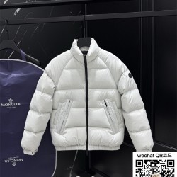 몽클레어 패딩 90%거위털