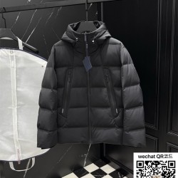 프라다 패딩 90%거위털