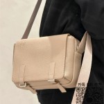 로에베 LOEWE 밀리터리 메신저백 크로스백 11357