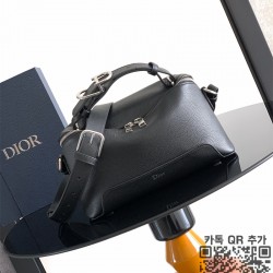 디올 아치집 스트랩백 그레인드 카프스킨 1LLPO497MAS
