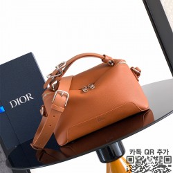 디올 아치집 스트랩백 그레인드 카프스킨 1LLPO497MAS