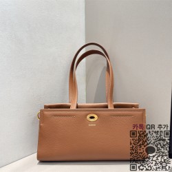 버버리 코츠월드 이스트 웨스트 토트백 81387961